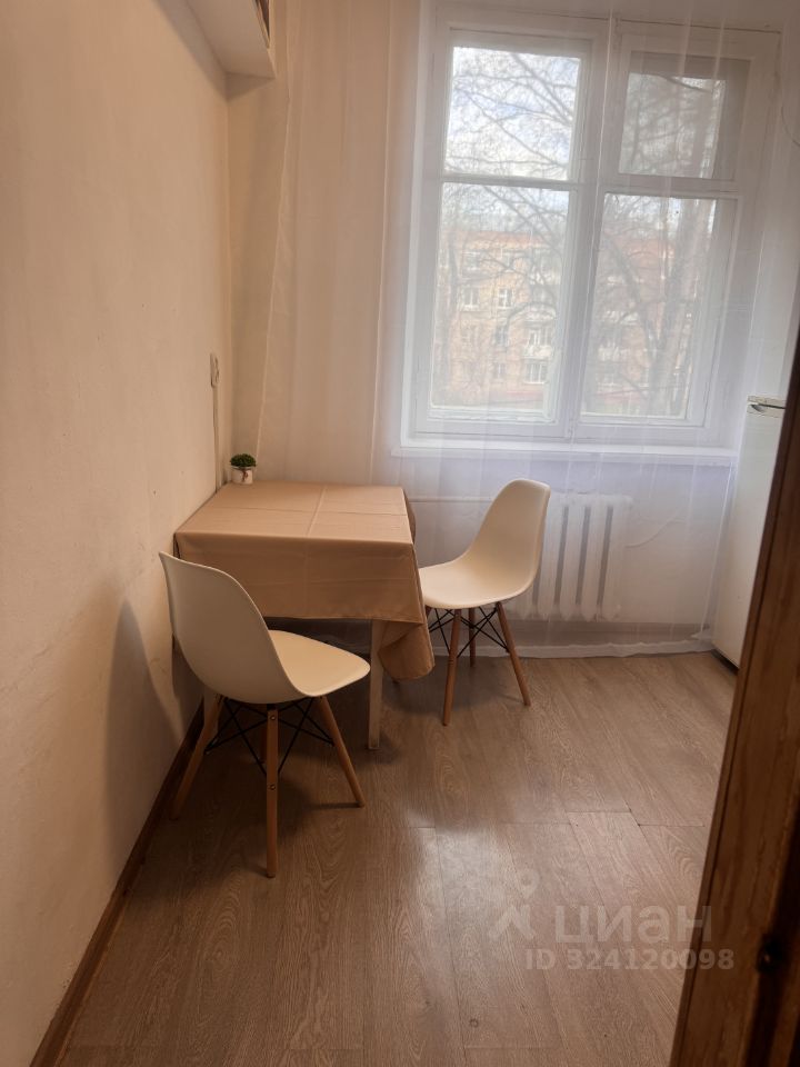 Аренда 2-комн квартиры на вторичном рынке Новопоселковая улица,  д. 9Б