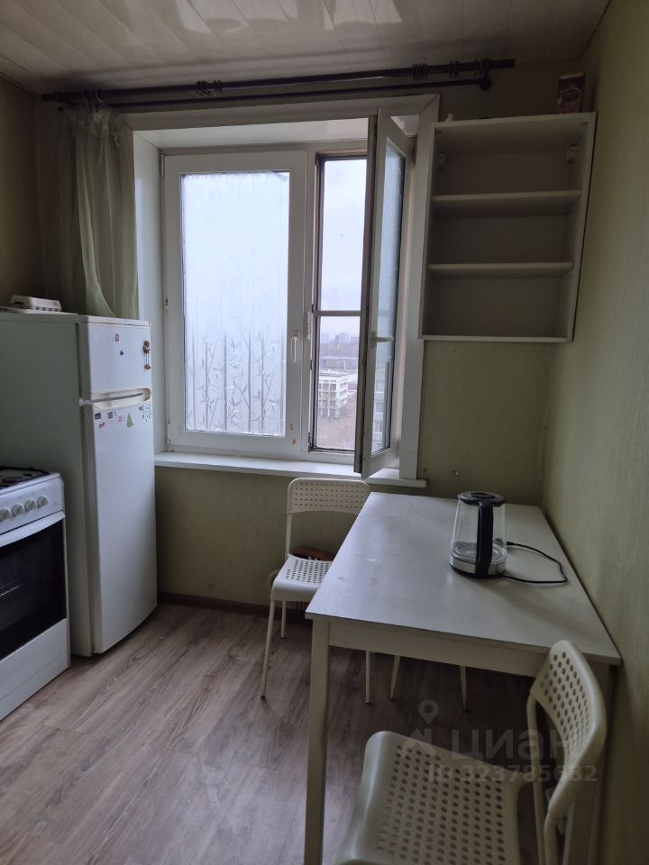 Продажа 2-комн квартиры на вторичном рынке Россошанская улица, 13К1