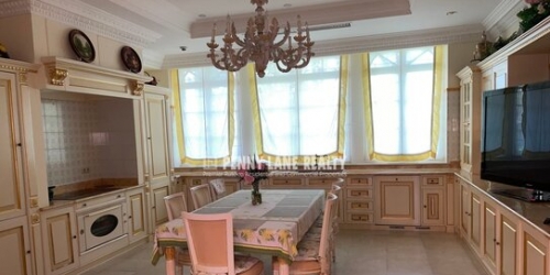 6-комн квартира Береговая улица,  д. 8