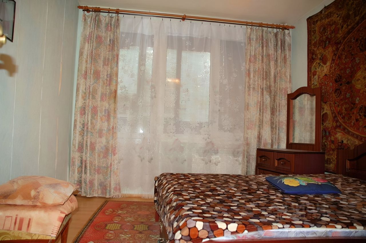 Продажа 4-комн квартиры на вторичном рынке улица Турку, 9К3