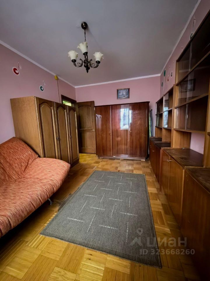 Продажа 3-комн квартиры на вторичном рынке Можайское шоссе, 17