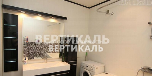 2-комн квартира Факельный Б. пер,  д. 2/22