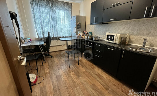 Продажа 1-комн квартиры на вторичном рынке улица Корнея Чуковского,  д. 7 к1