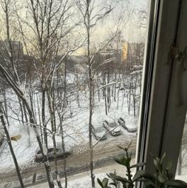 Продажа 2-комн квартиры на вторичном рынке Хабаровская улица,  д. 27
