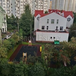 Продажа 3-комн квартиры на вторичном рынке Пенягинская улица,  д. 2 к1