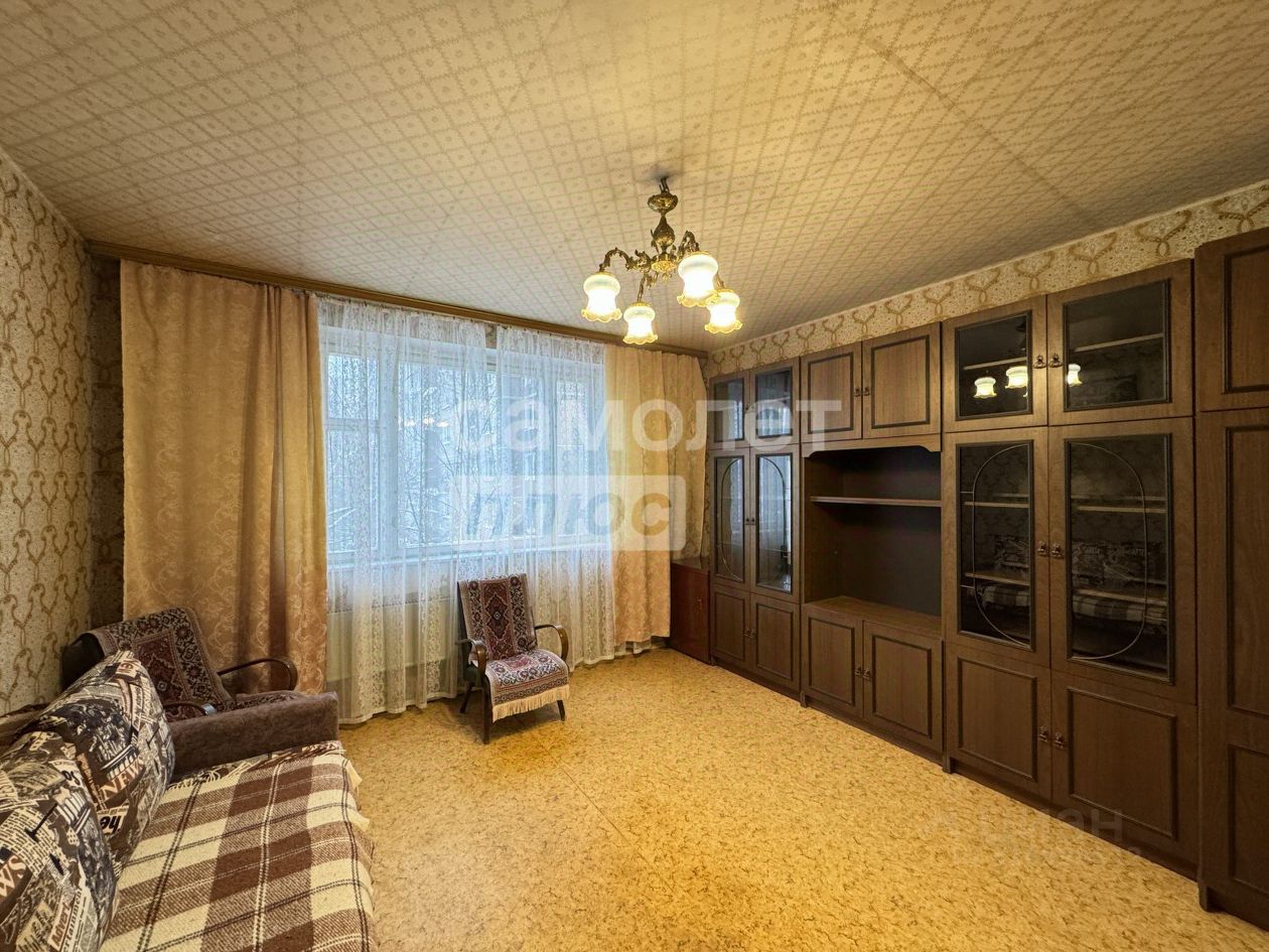 Продажа 3-комн квартиры на вторичном рынке Королев, проспект Космонавтов, 39