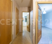 Продать Квартиры вторичка улица Маршала Захарова  62 к1 