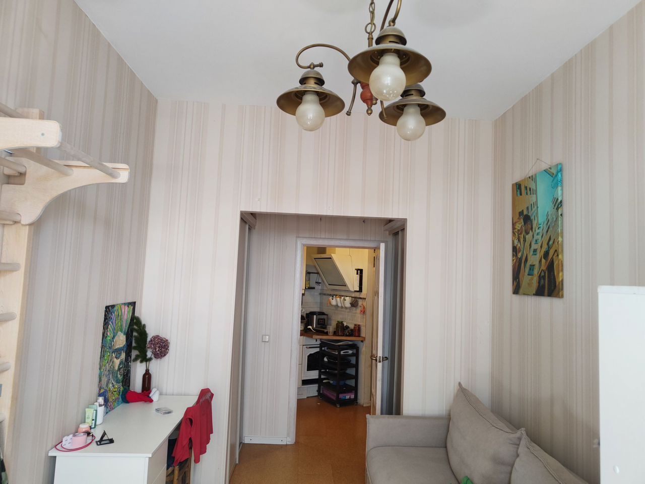 Продажа 2-комн квартиры на вторичном рынке Сестрорецк, улица Токарева,  д. 2Б