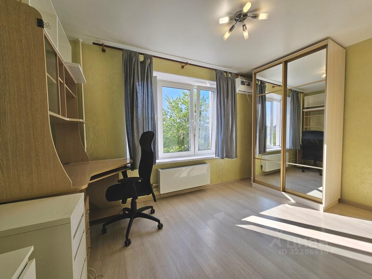 Продажа 1-комн квартиры на вторичном рынке улица Молдагуловой, 22К3