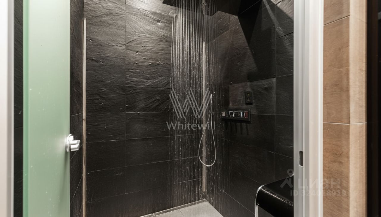 Продажа 4-комн квартиры на вторичном рынке Серебряническая набережная, 19