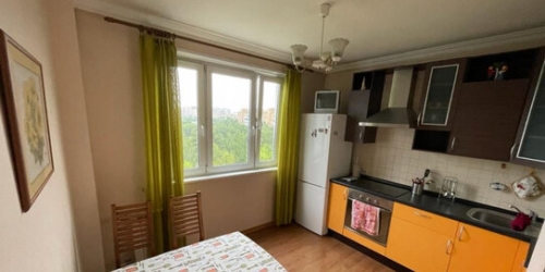 2-комн квартира улица Чичерина,  д. 6
