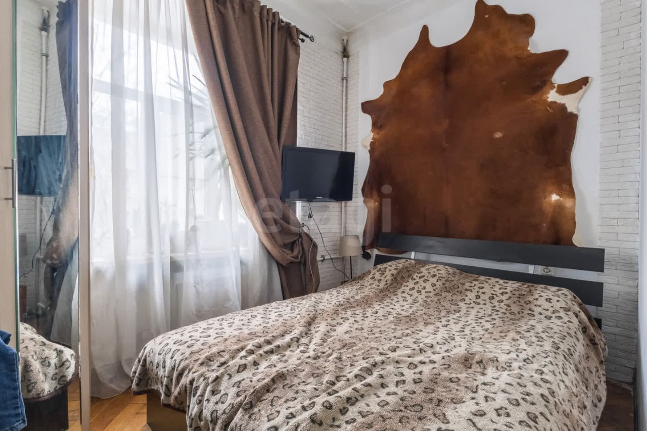 Продажа 2-комн квартиры на вторичном рынке Казанская улица, 41