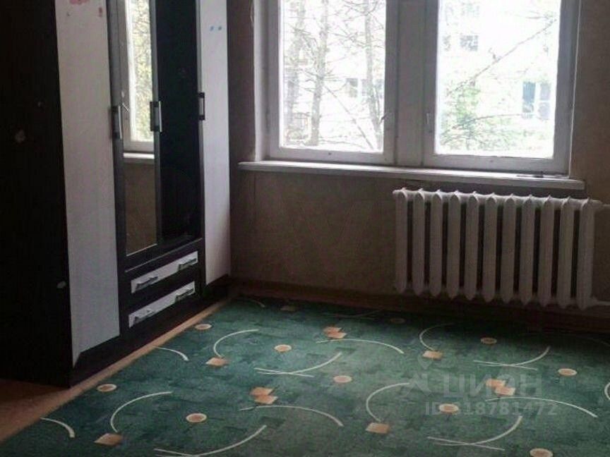 Продажа 3-комн квартиры на вторичном рынке Сергиев Посад, Озерная улица, 1