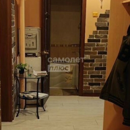 Продажа 2-комн квартиры на вторичном рынке ул Якорная,  д. 9