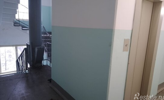 Продажа 3-комн квартиры на вторичном рынке улица Антонова-Овсеенко,  д. 9 к2