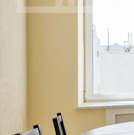 Аренда 4-комн квартиры на вторичном рынке Малая Бронная улица, 21/13С1