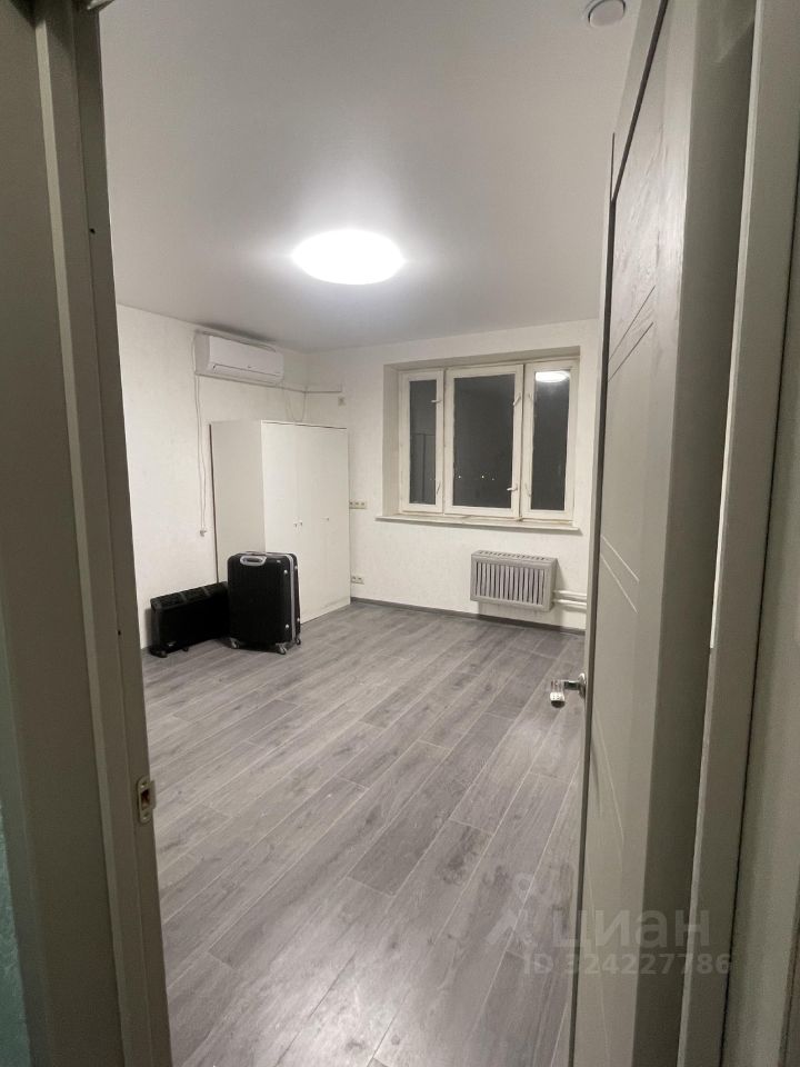 Аренда 1-комн квартиры на вторичном рынке Новокосинская улица, 13К2