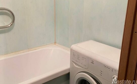 Продажа 2-комн квартиры на вторичном рынке Лупполово, Зелёная улица,  д. 6