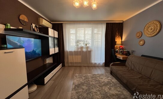 Продажа 1-комн квартиры на вторичном рынке ул Старобитцевская,  д. 23,  к. 1 стр 2