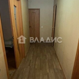 Продажа 3-комн квартиры на вторичном рынке Железнодорожный, Советская улица,  д. 10