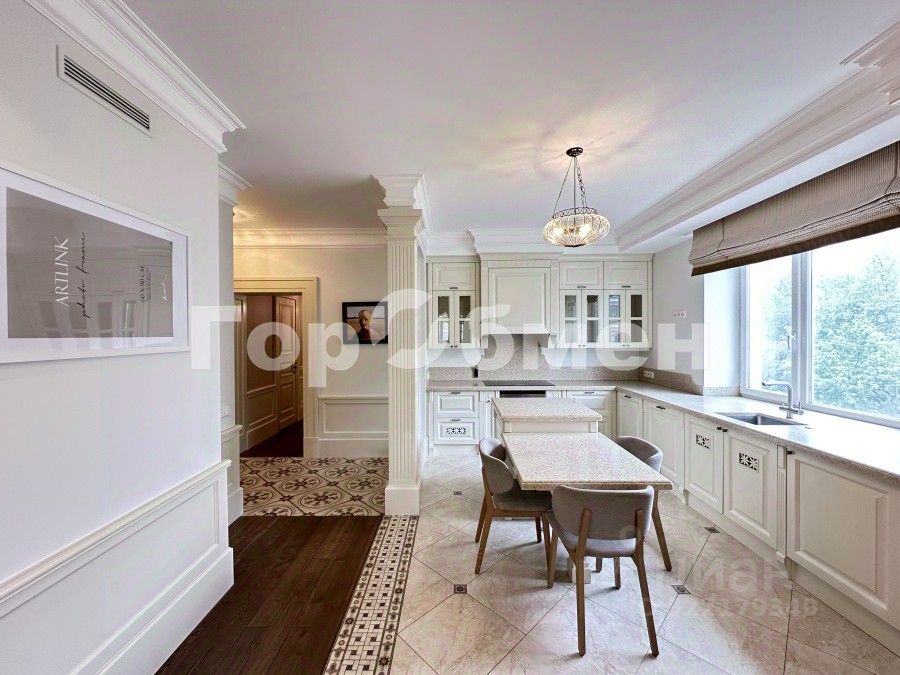 Продажа 2-комн квартиры на вторичном рынке Староволынская улица, 15к2