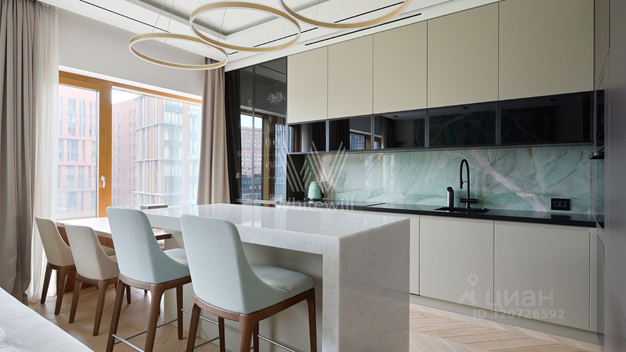 Продажа 3-комн квартиры на вторичном рынке улица Усачева, 13