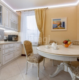 Продажа 2-комн квартиры на вторичном рынке улица Катерников,  д. 7