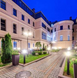 Продажа 4-комн элитного жилья Кутузова наб,  д. 24