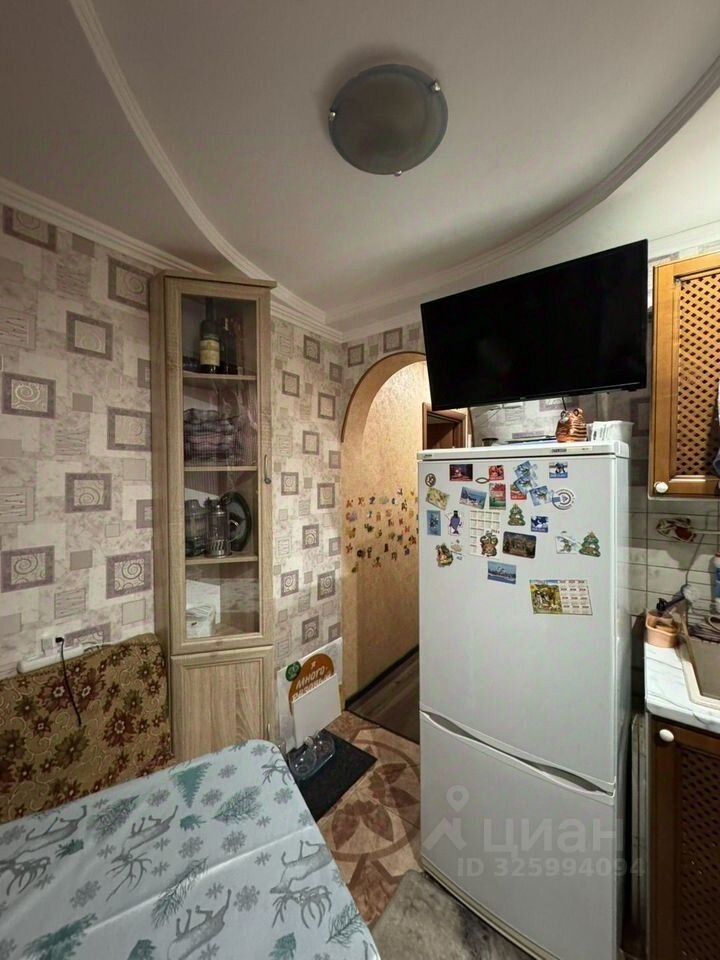 Продажа 1-комн квартиры на вторичном рынке Климовск мкр, улица Западная,  д. 8