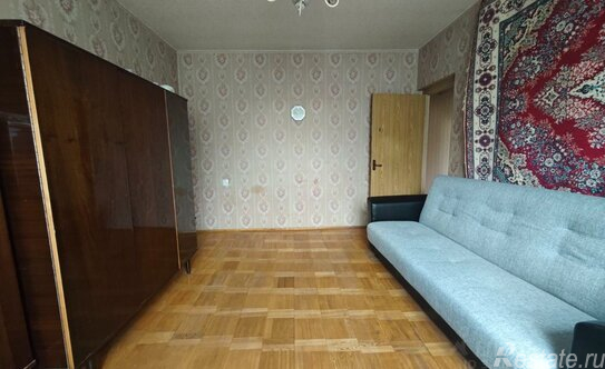 Продажа 3-комн квартиры на вторичном рынке ул Хабаровская,  д. 2