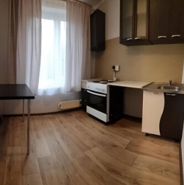 Аренда 2-комн квартиры на вторичном рынке Мелитопольская 1-я ул,  д. 8А