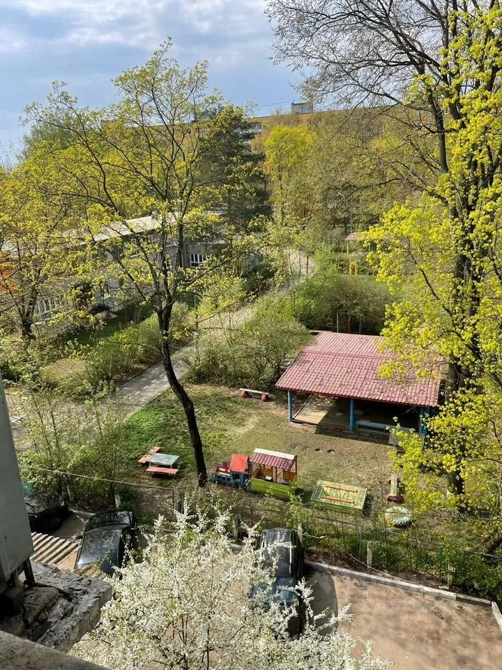 Продажа 3-комн квартиры на вторичном рынке Электросталь, улица Победы, 10к3