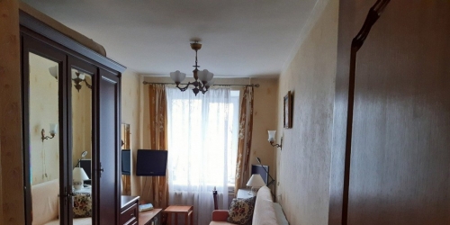 3-комн квартира Пушкин г., Красносельское шос.,  д. 49