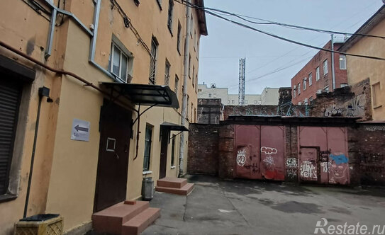 Продажа 5-комн квартиры на вторичном рынке Лиговский пр-кт,  д. 48 литЗ