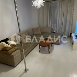Продажа 4-комн квартиры на вторичном рынке Культуры пр-кт,  д. 25,  к. 4