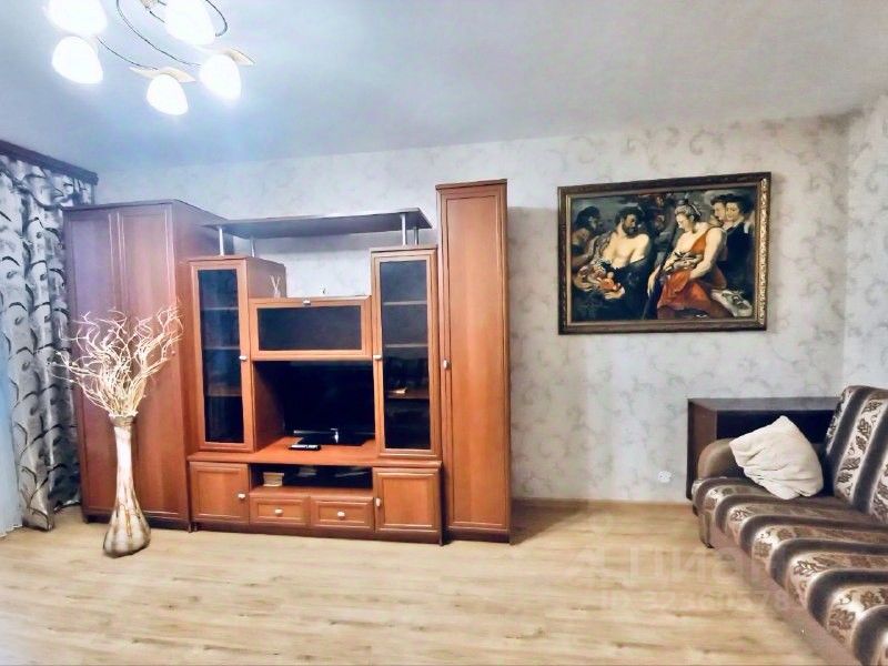 Продажа 2-комн квартиры на вторичном рынке Сергиев Посад, Озерная улица, 11