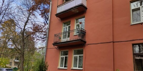 3-комн квартира Средняя улица,  д. 44/8