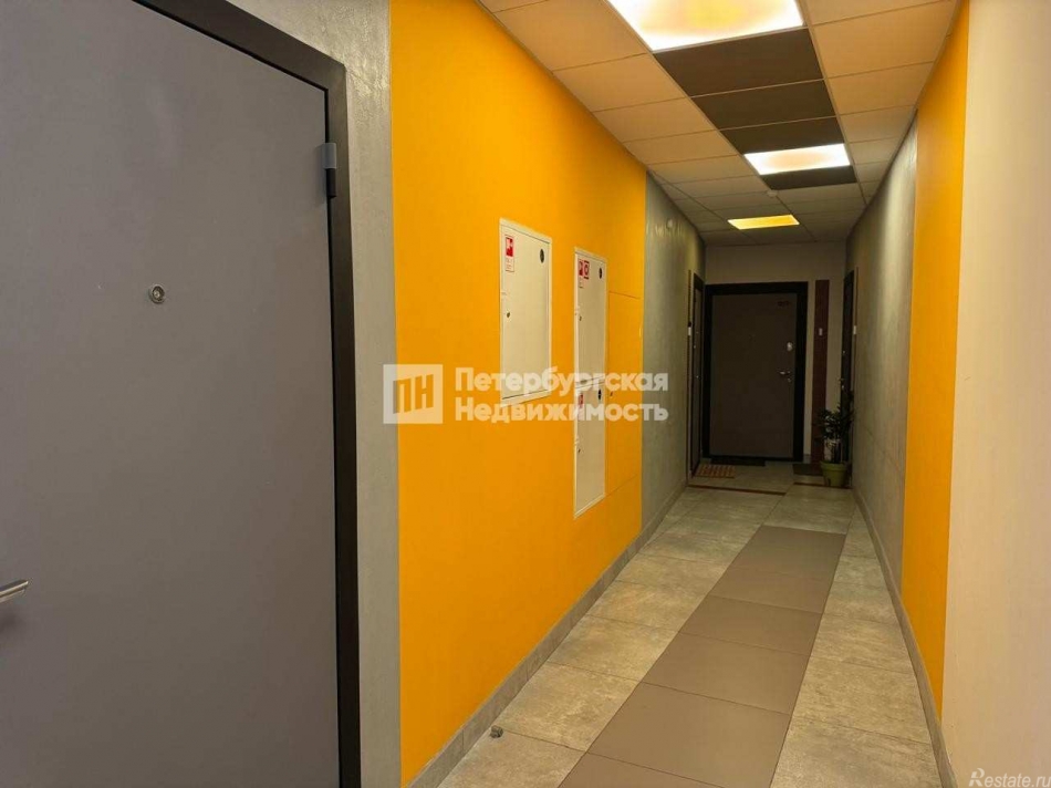 Продажа студии Комендантский пр-кт,  д. 1