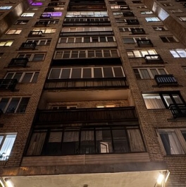 Продажа 1-комн квартиры на вторичном рынке Витебский пр-кт,  д. 83