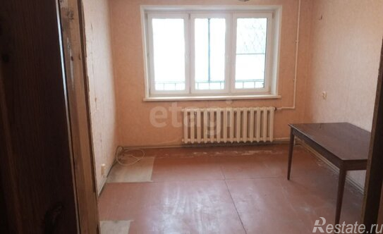 Продажа 2-комн квартиры на вторичном рынке Серпухов, ул Космонавтов,  д. 15а