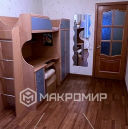 Продажа 3-комн квартиры на вторичном рынке Ленинградская улица,  д. 33