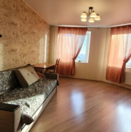 Продажа 1-комн квартиры на вторичном рынке Учительская улица