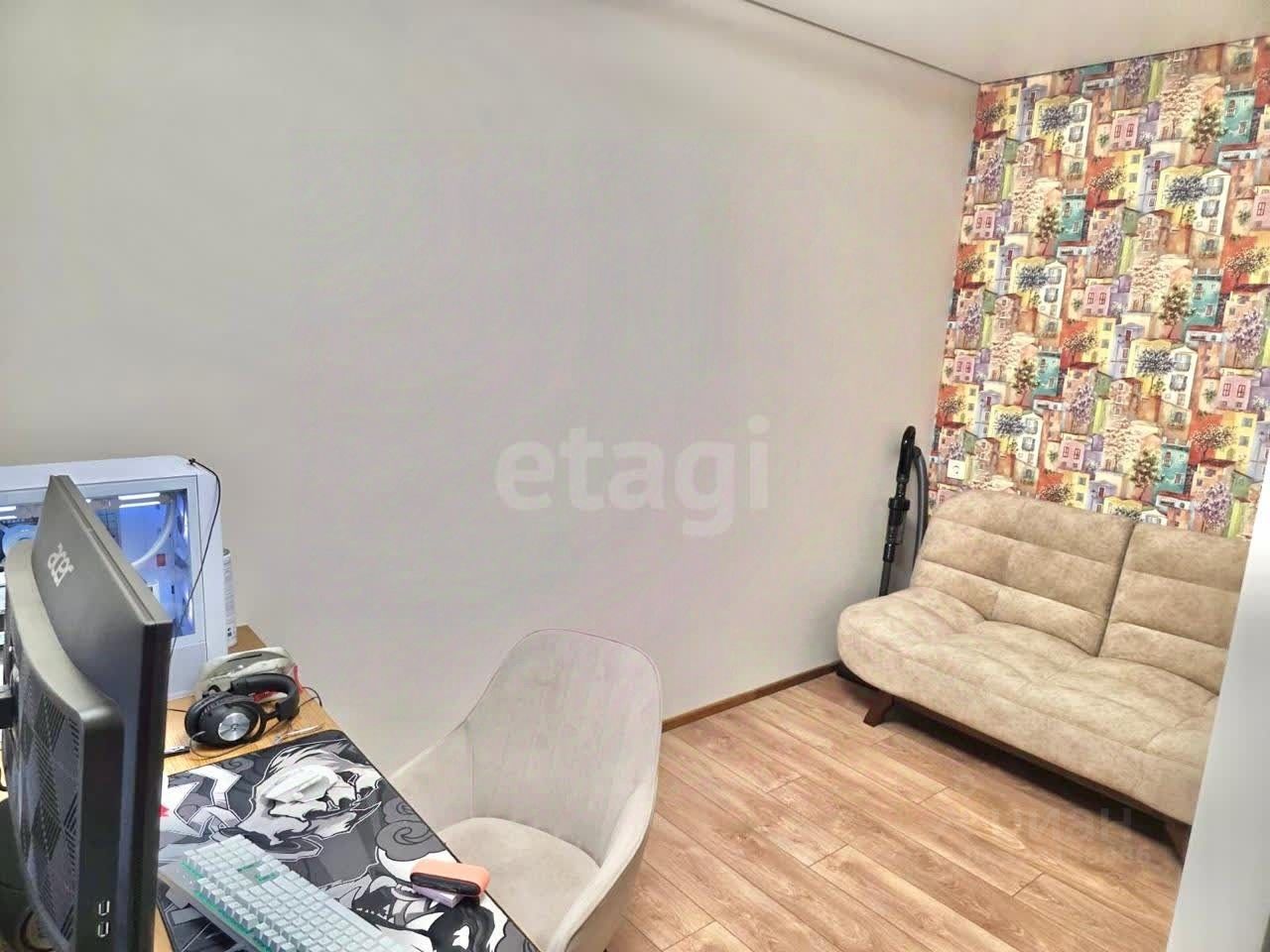 Продажа 1-комн квартиры на вторичном рынке Нахабино пгт, улица Стартовая, 3