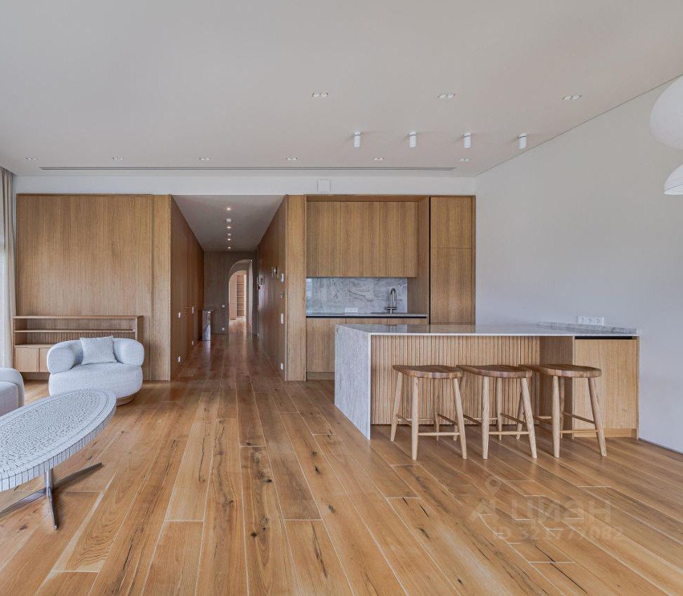 Продажа 4-комн квартиры на вторичном рынке Мантулинская улица, 9к4