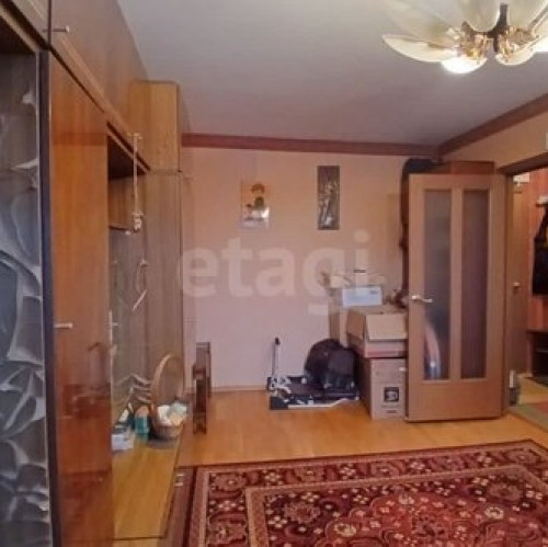 1-комн квартира Волхов, ул Льва Толстого,  д. 4