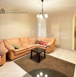 Продажа 2-комн квартиры на вторичном рынке ул Всеволода Вишневского,  д. 10