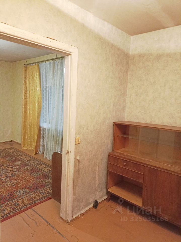Продажа 2-комн квартиры на вторичном рынке Болшево мкр, Школьная улица, 21в