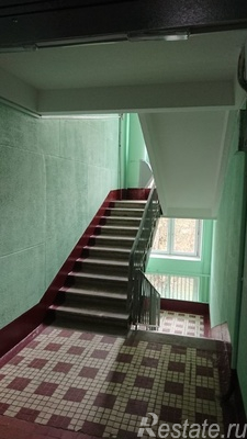 Продажа 2-комн квартиры на вторичном рынке 2-й Мосфильмовский пер,  д. 18