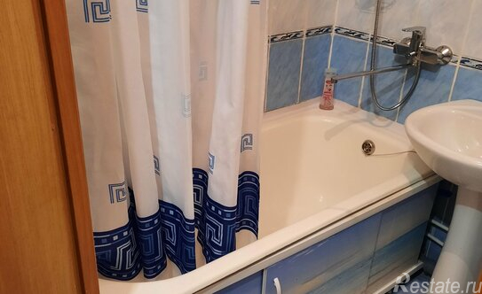 Продажа 1-комн квартиры на вторичном рынке Лыжный переулок,  д. 3