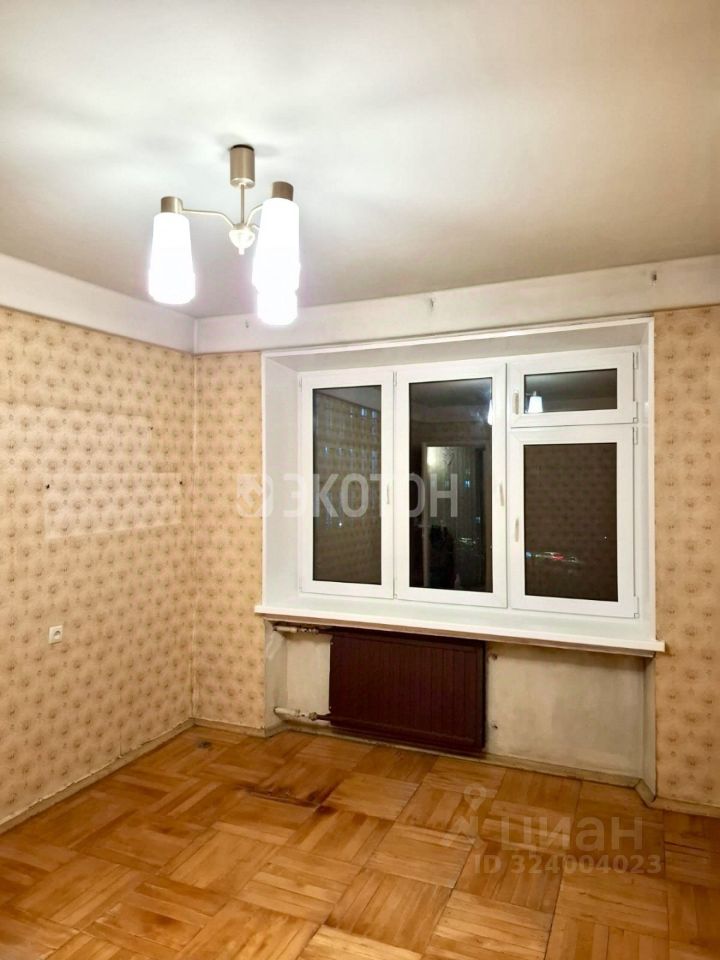 Продажа 2-комн квартиры на вторичном рынке Апрельская улица, 5